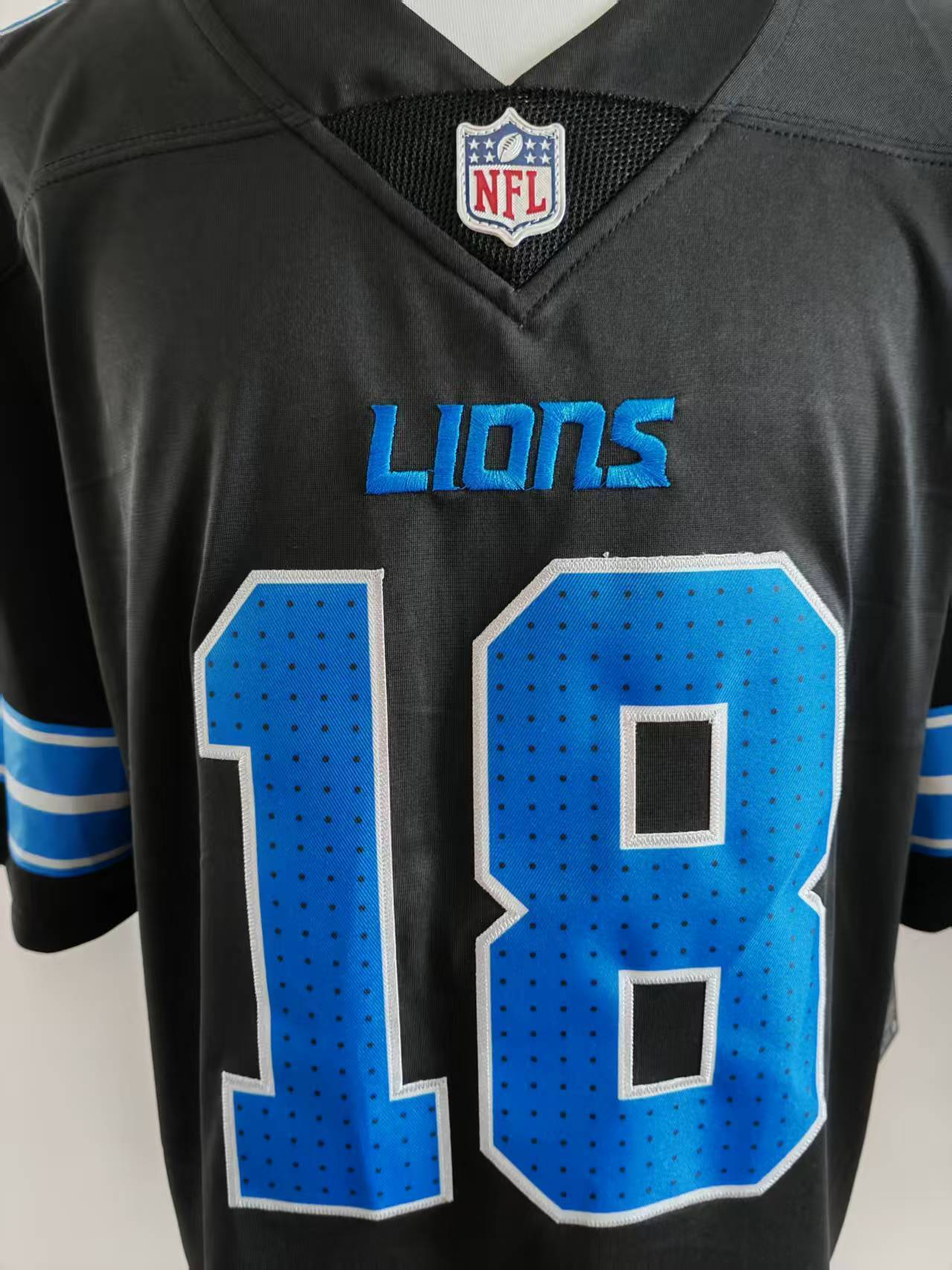 Men's Detroit Lions Isaac TeSlaa Jersey - Black