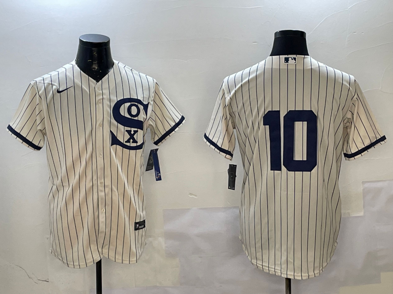 Men's Chicago White Sox Yoan Moncada #10 Cream Replica Player Jerseys
