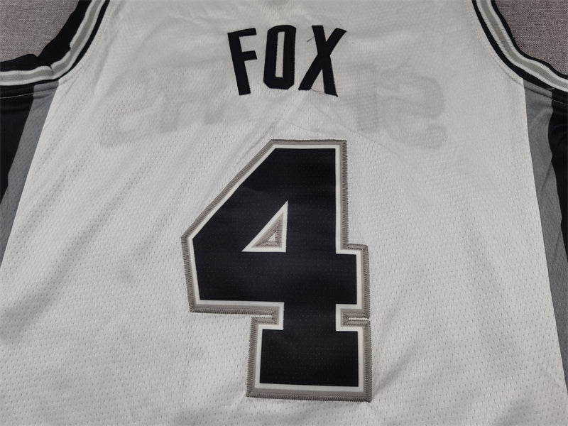 Men's San Antonio Spurs De'Aaron Fox #4 White Swingman Jerseys - Association Edition