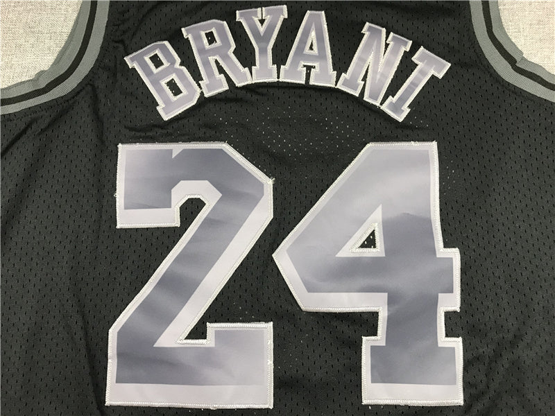 Men's Los Angeles Lakers Kobe Bryant Black Hardwood Classics Swingman Jerseys