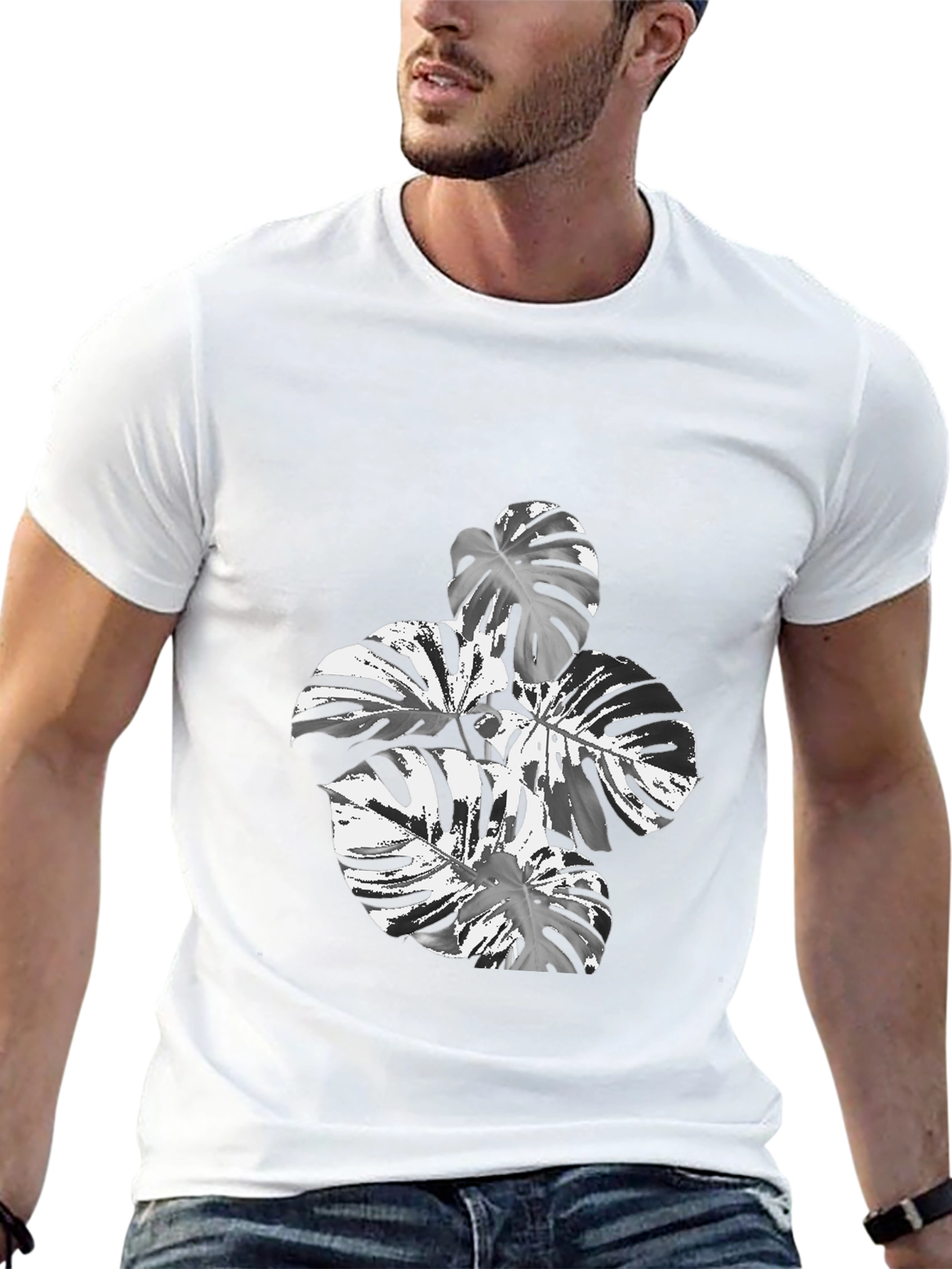 Monstera Leaf Graphic Tee - Stylish Black T-Shirt