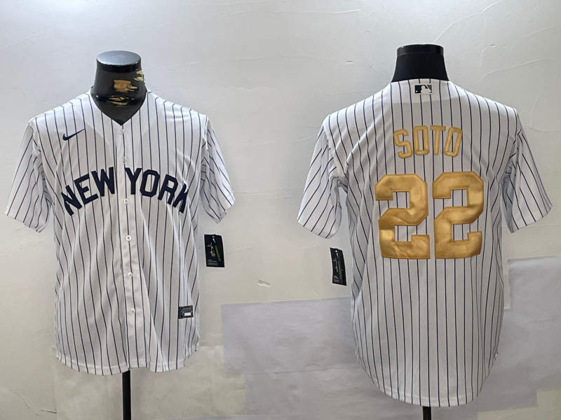 Men's New York Yankees Juan Soto #22 White Game Player Jerseys