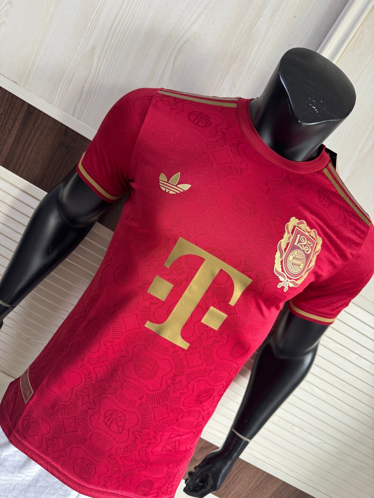Bayern red 125th anniversary commemorative edition player version jersey