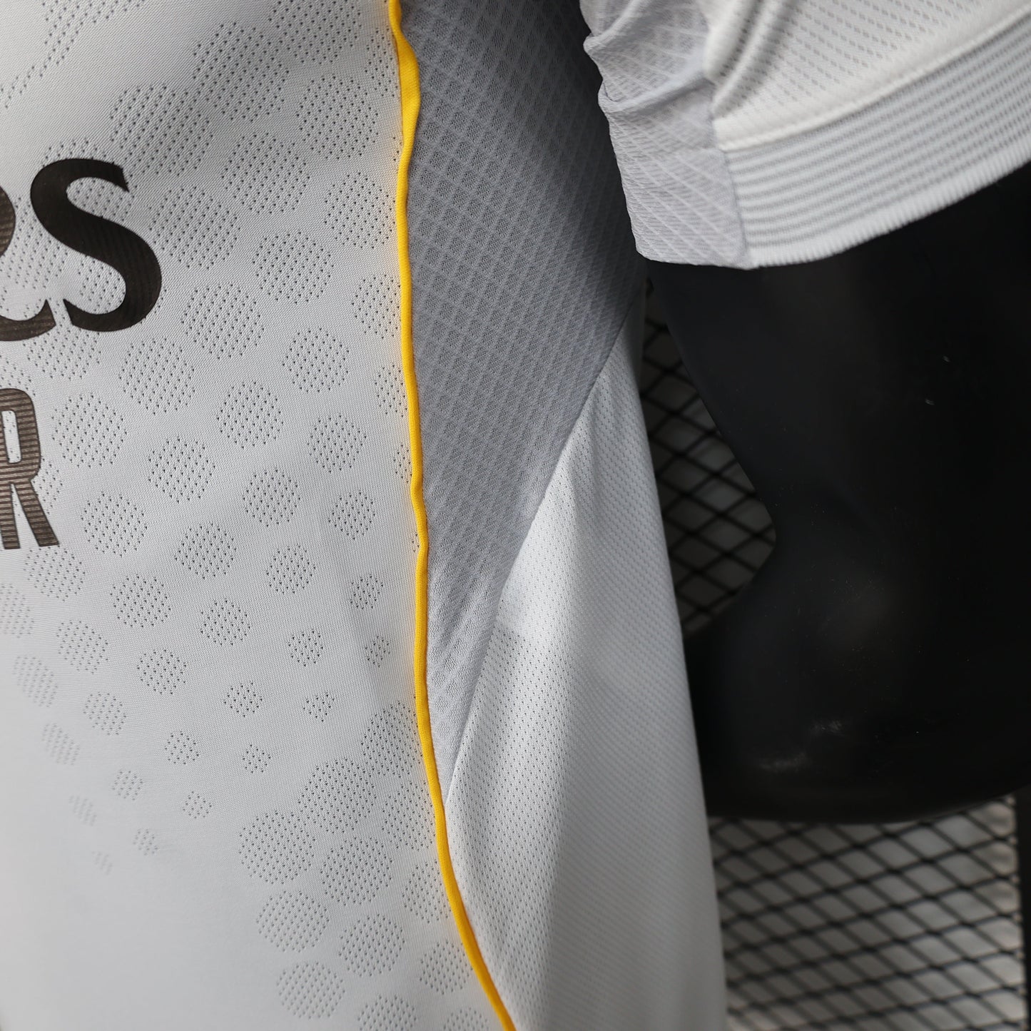 2025-26 Real Madrid Home Player Version Jersey - Men's