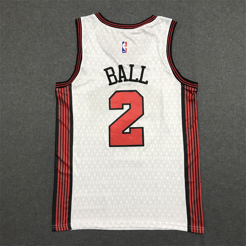 Men's Chicago Bulls Lonzo Ball #2 White 2022/23 Swingman Jerseys - City Edition