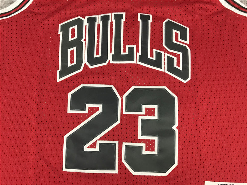 Men's Chicago Bulls Michael Jordan 1996-97 Hardwood Classics Swingman Jerseys