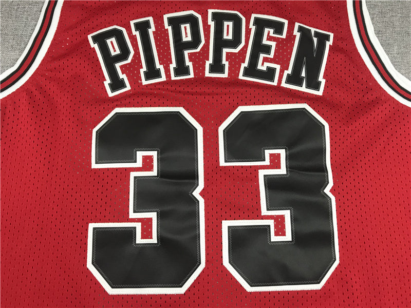 Men's Chicago Bulls Scottie Pippen Red 1997-98 Hardwood Classics Swingman Jerseys
