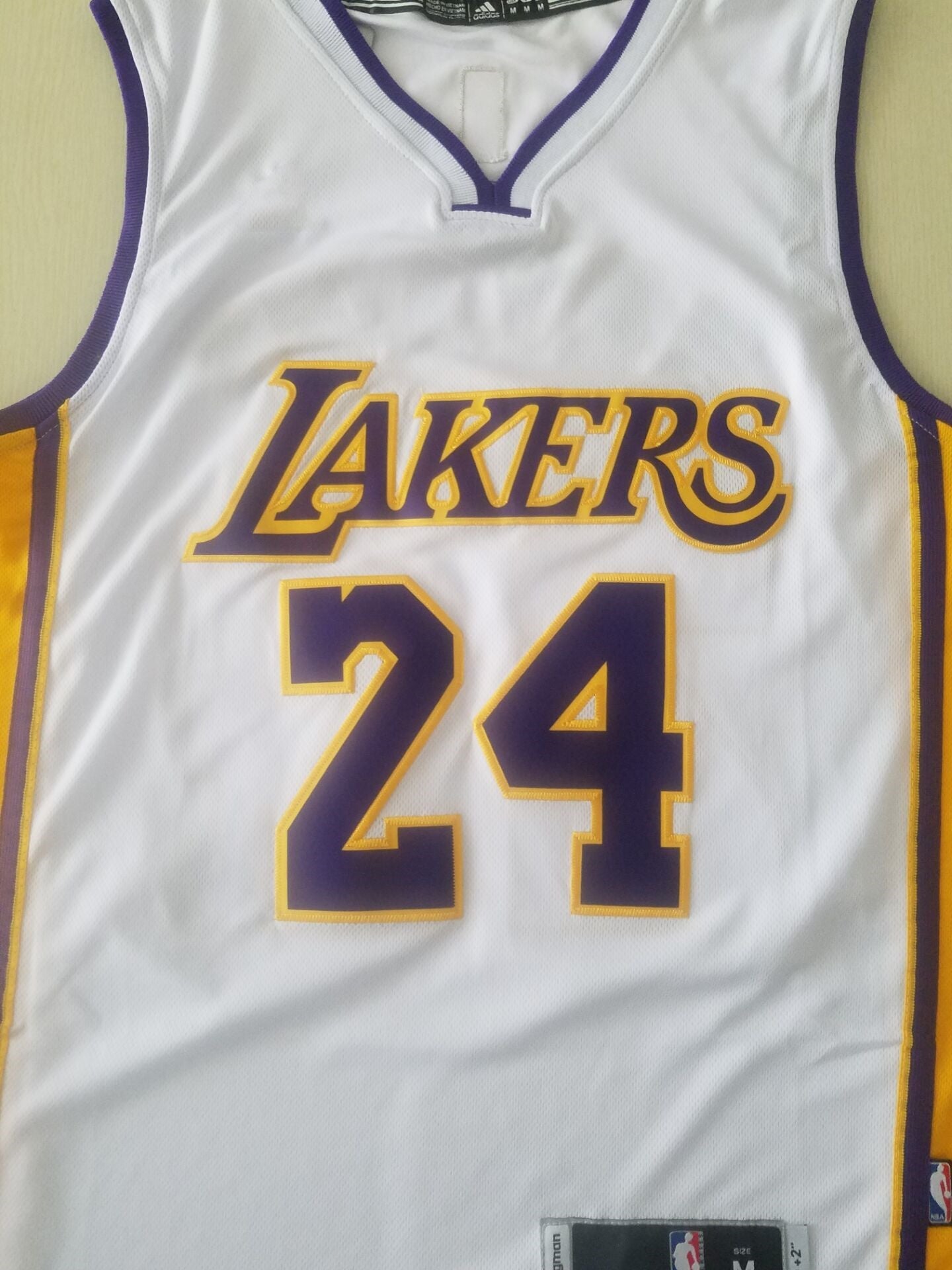 Men's Los Angeles Lakers Kobe Bryant #24 White Swingman Player Jerseys