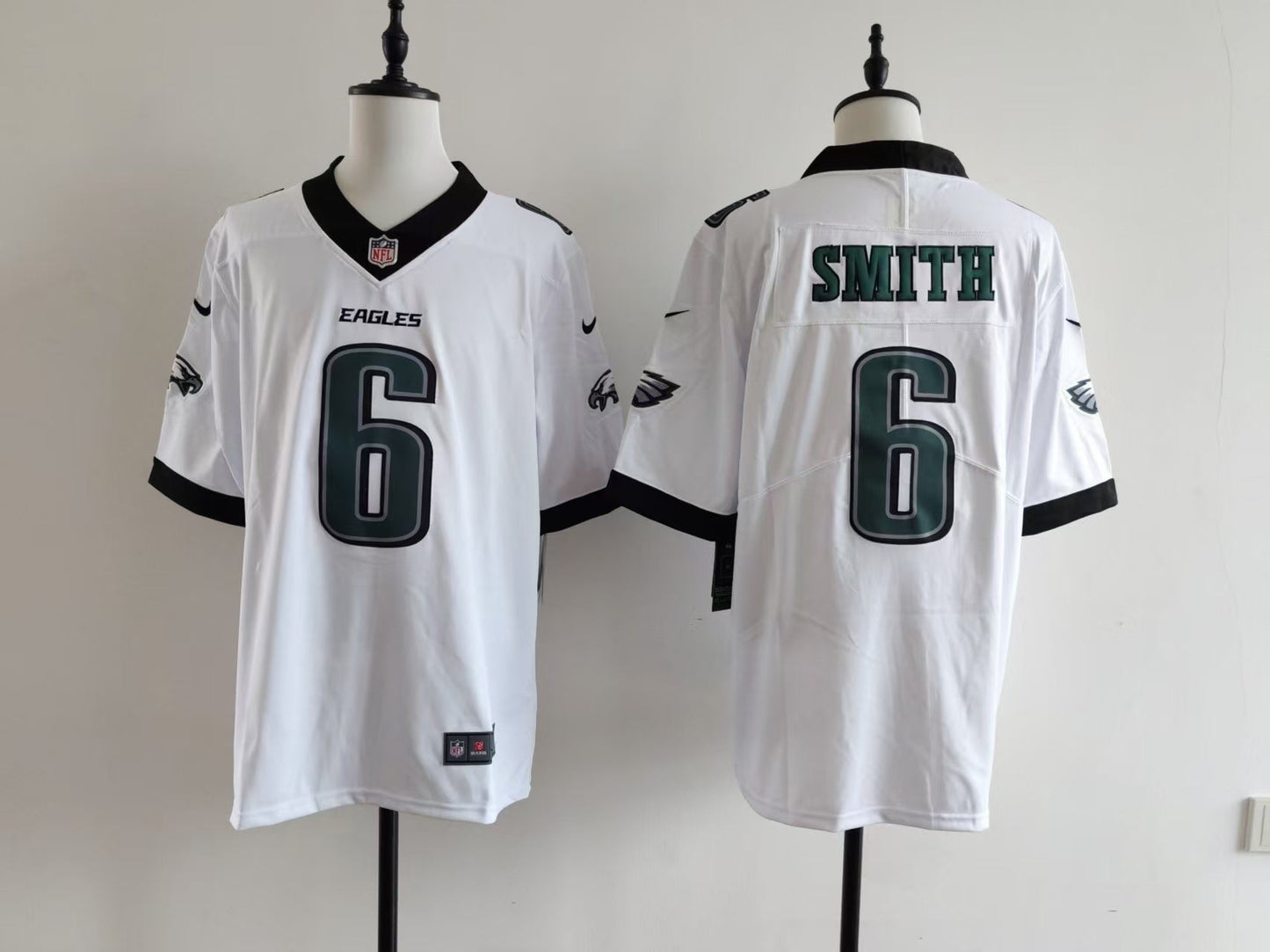 Men's Philadelphia Eagles DeVonta Smith Nike Jersey-white