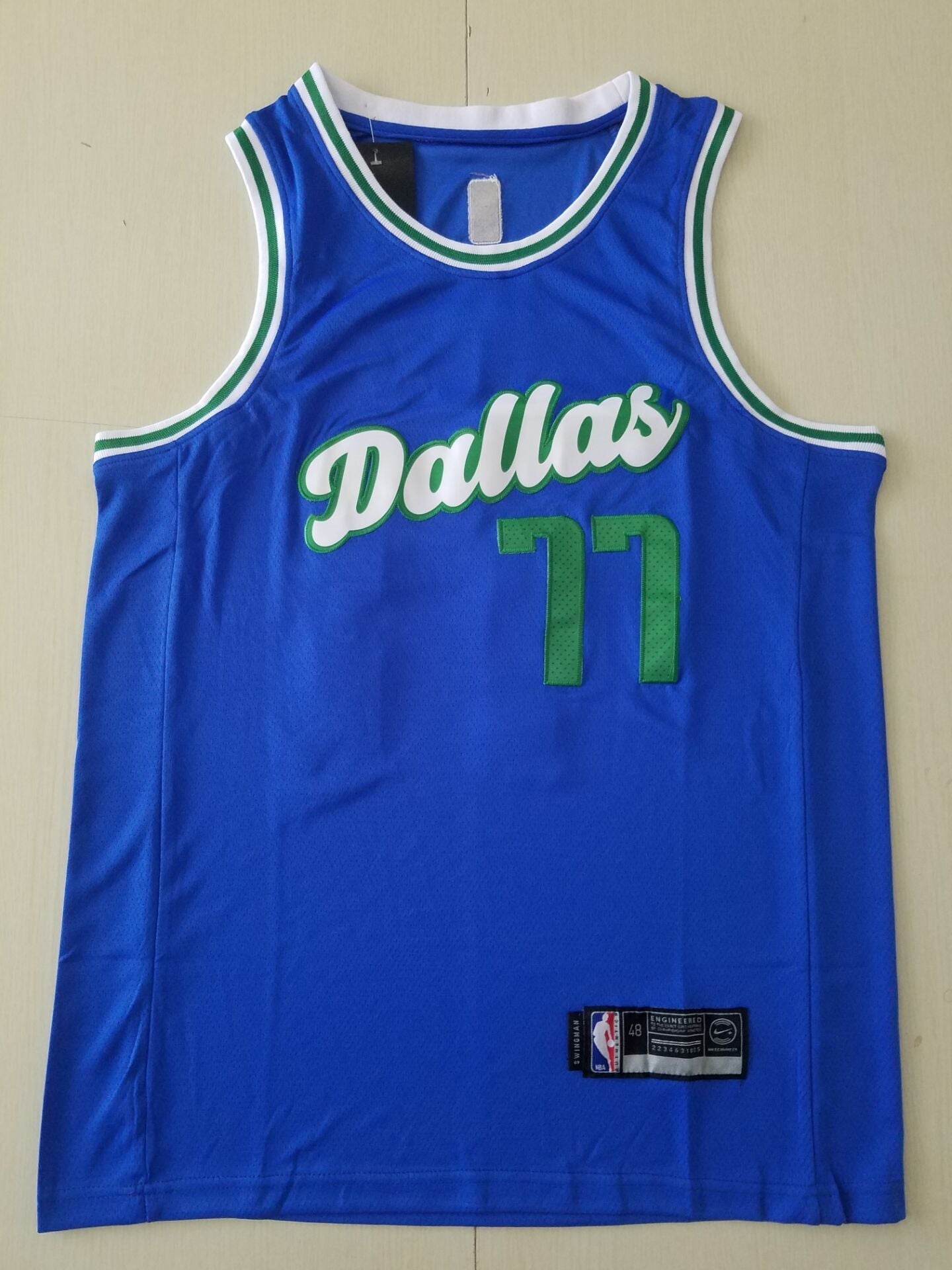 Men's Dallas Mavericks Luka Doncic #77 Blue Classics Swingman Jerseys