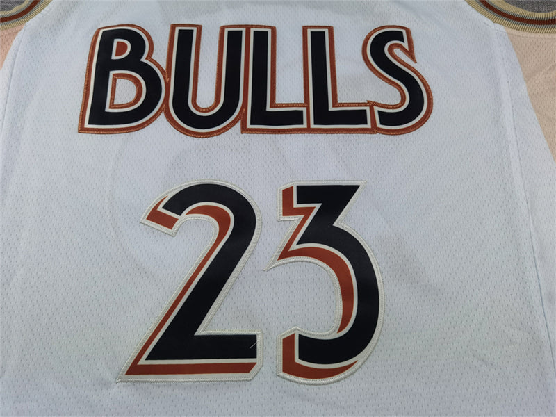 Men's Chicago Bulls Michael Jordan #23 White 2024/25 Swingman Player Jerseys - City Edition