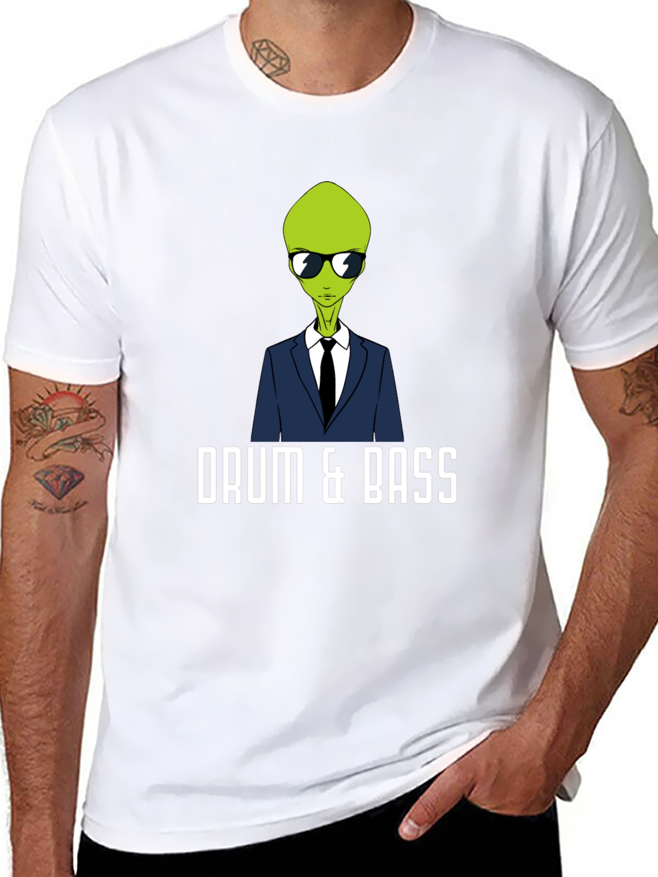 Drum & Bass Alien Graphic Tee - Black