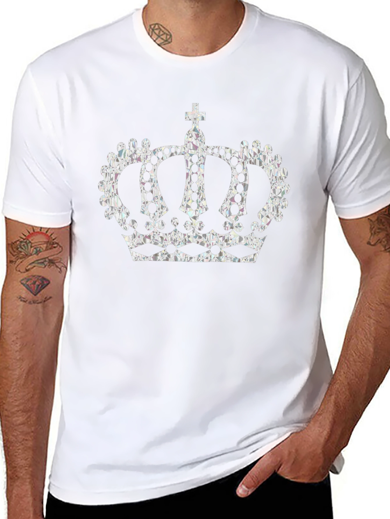 Regal Crown Graphic Tee - Stylish Black T-Shirt