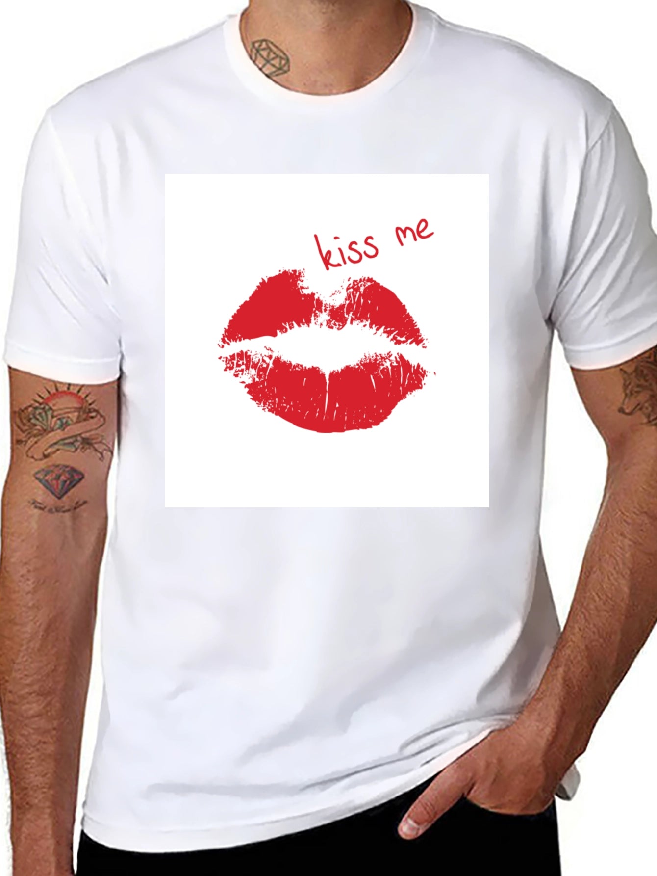 Kiss Me Lips Graphic Black T-Shirt