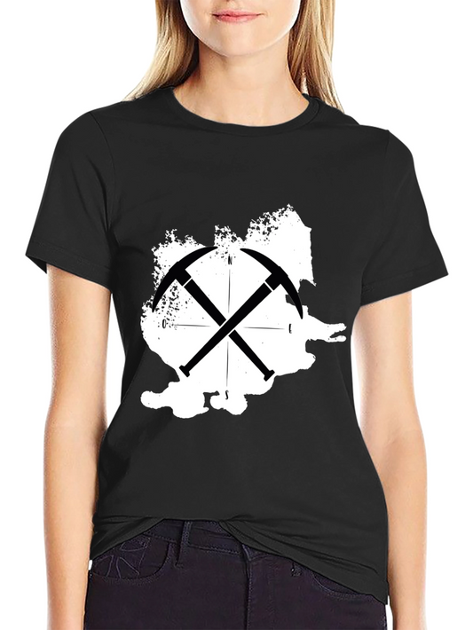 Romania Map Crossed Pickaxe T-Shirt