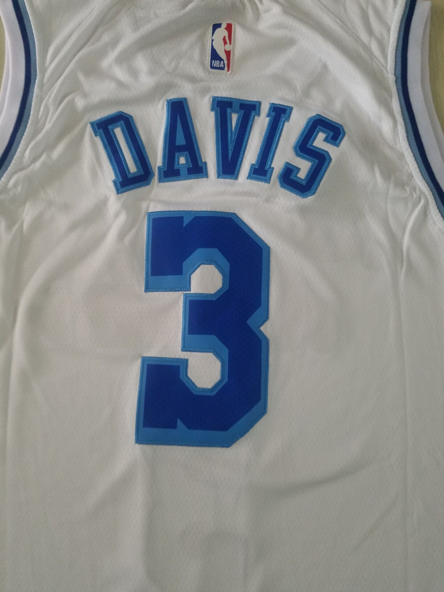 Men's Los Angeles Lakers Anthony Davis White #3 Swingman Jerseys