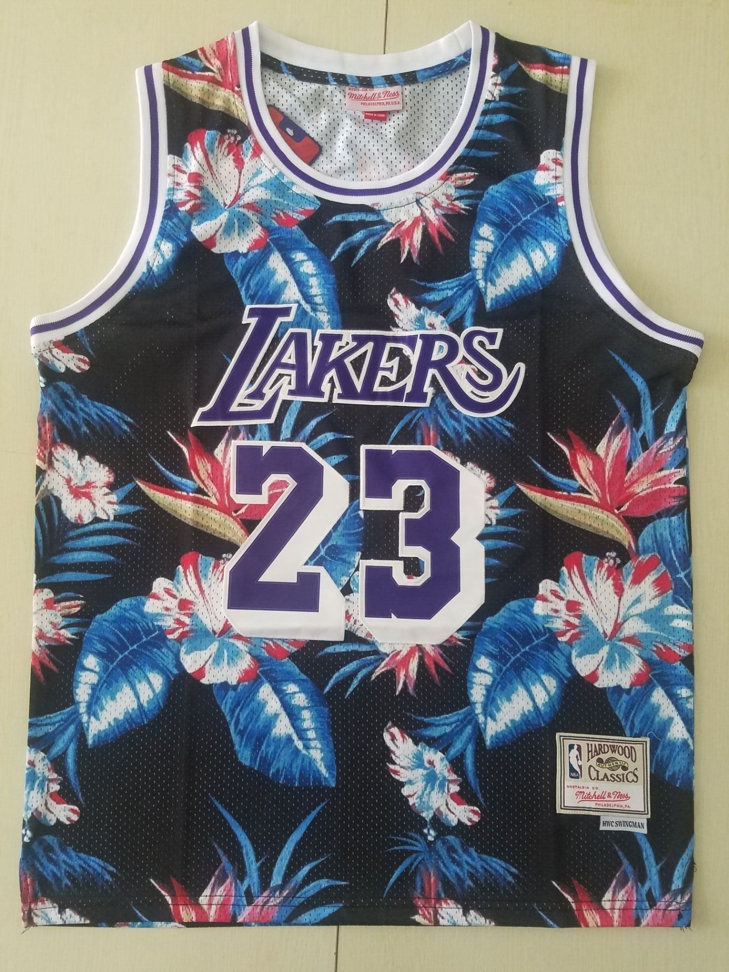 Men's LeBron James Los Angeles Lakers #23 NBA Classics Authentic Jerseys