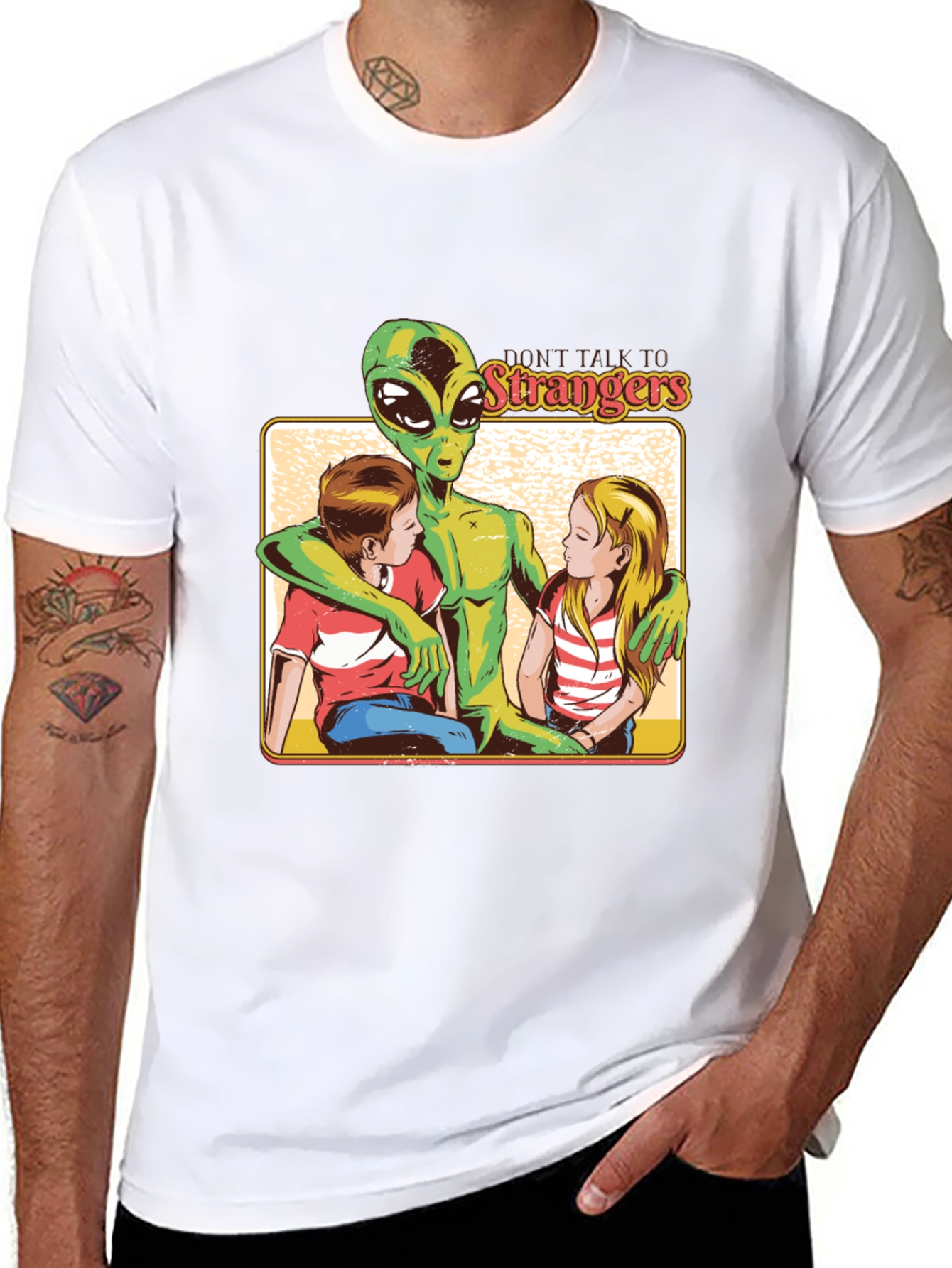 Dont Talk to Strangers Alien T-Shirt