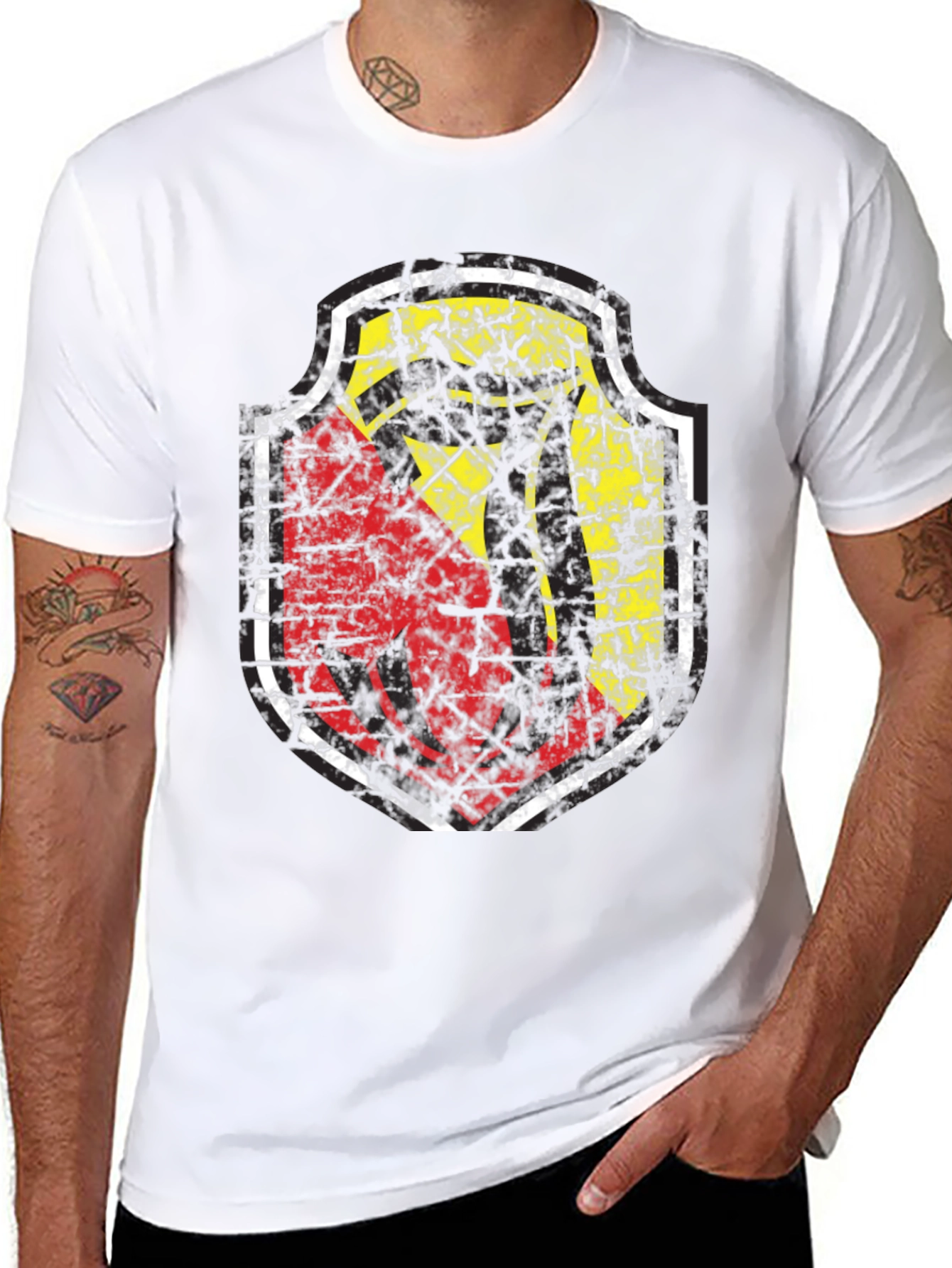 Distressed Shield Graphic Black T-Shirt