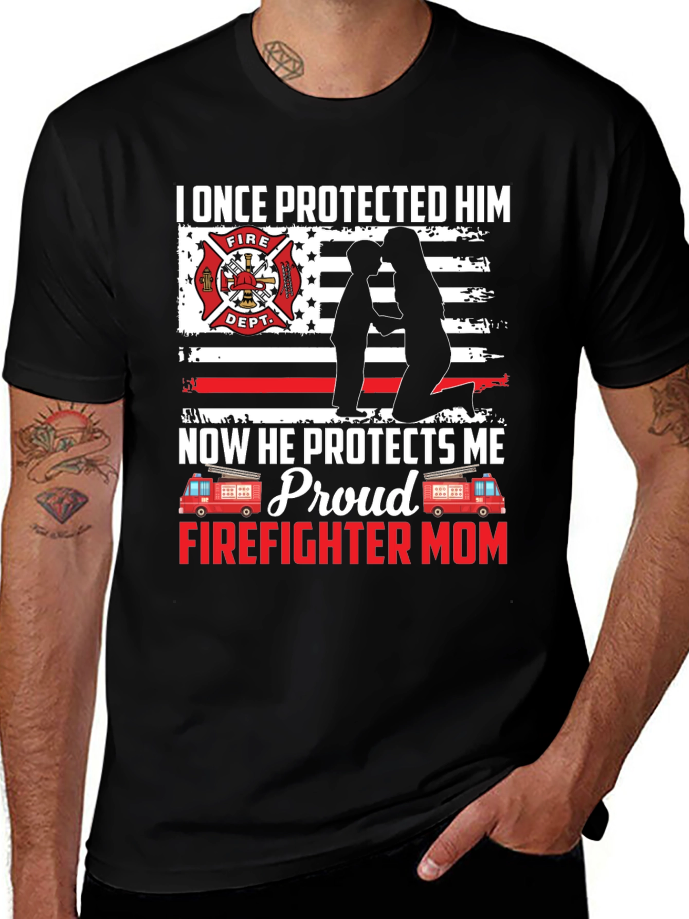 Proud Firefighter Mom Graphic T-Shirt